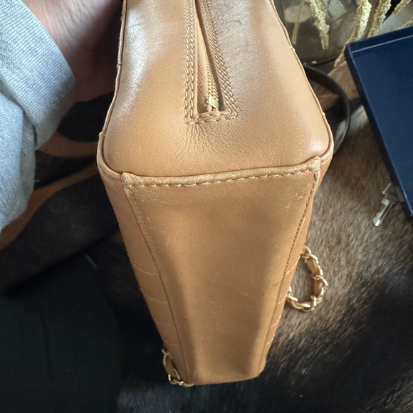 Chanel Shoulder Bag - Picture 8 of 11